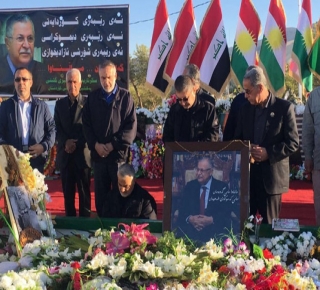 البارزاني خسر أوراق التفاوض: صفقة سليماني مع طالباني تُعيد كركوك إلى