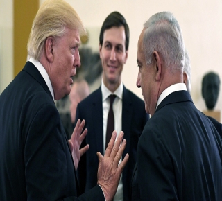 يراهن على