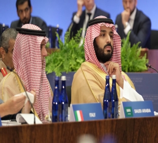 تجنيد السعودية شبكة هائلة من مجموعات الضغط في واشنطن: أكبر حملة تلميع وتزييف الحقائق في العالم