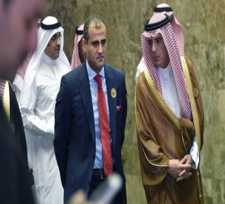 تراجع الانخراط الأمريكي أجبرها على التحرك: السعودية تسعى إلى نفوذ أكبر في القرن الإفريقي ومنطقة البحر الأحمر